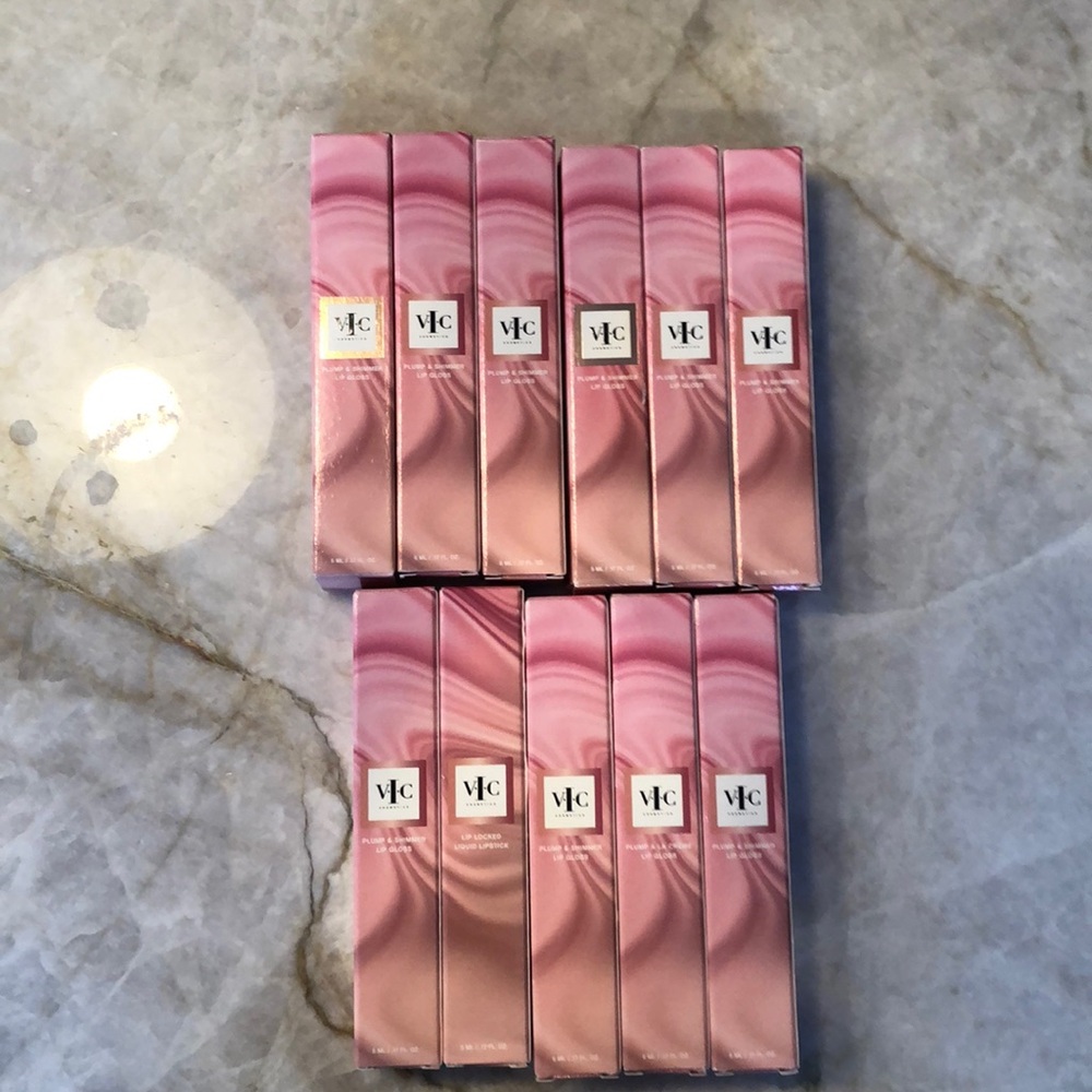 VIC bundle - plumping lip gloss